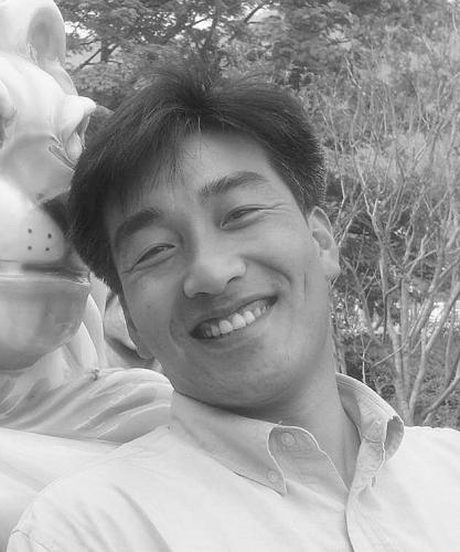 po32dong's profile picture. 신나게 살자!^^
경남도민일보에서 일합니다.