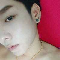 ၁၉၉၄ (@kmsoe5) 's Twitter Profile