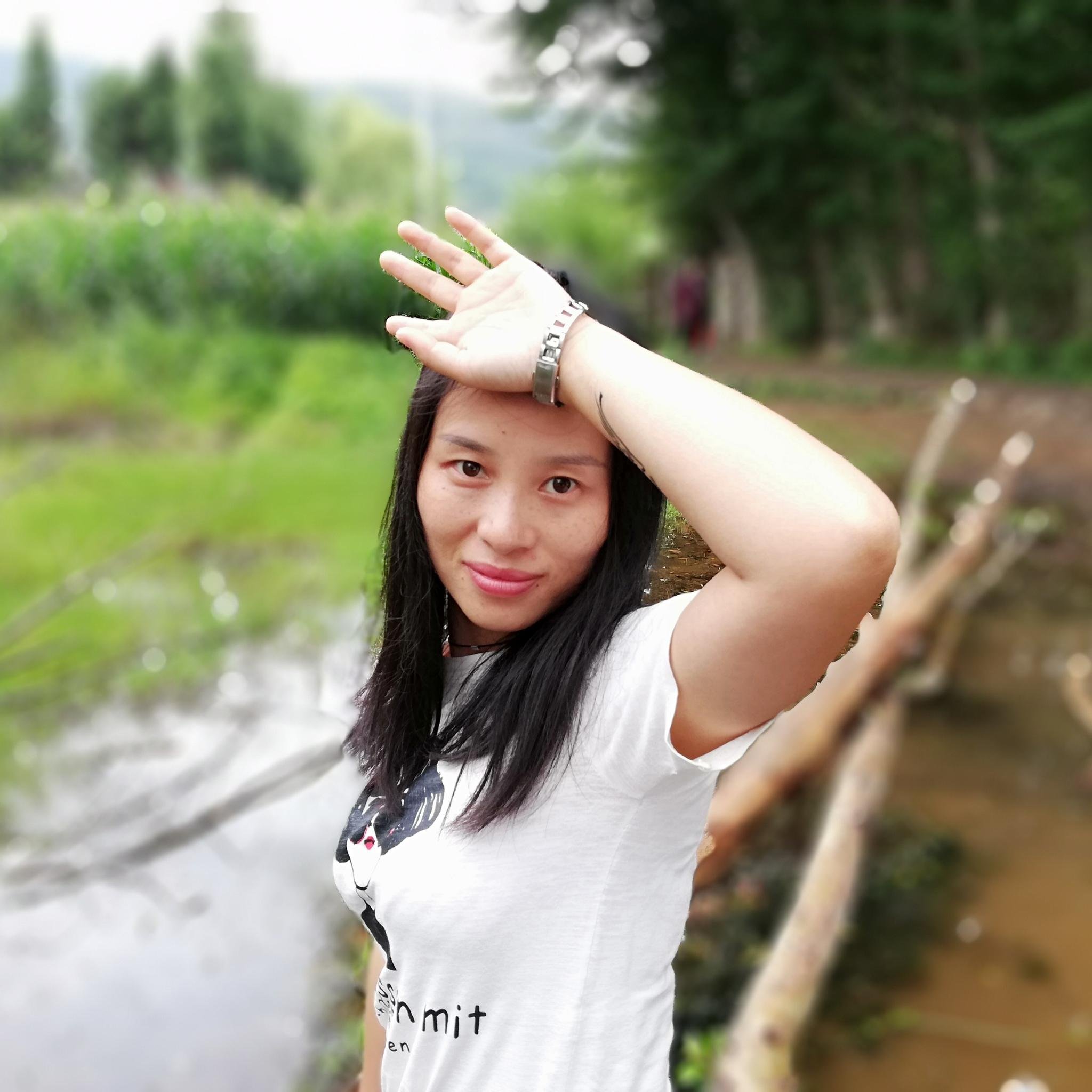 cheryl_gan's profile picture. We all make choices in life. We should live happily with the choices you made because it's a unique one. Vaping is important-MK