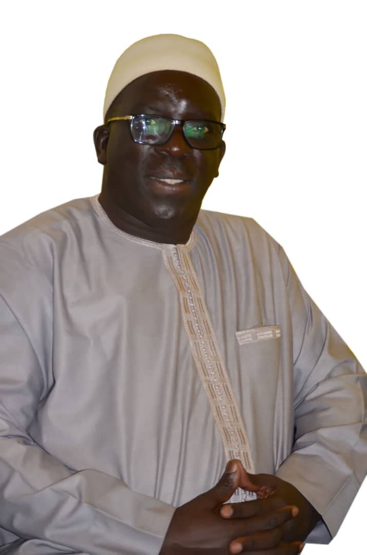 Ancien Député, Ancien Président du Club la Linguère de Saint louis et Responsable Politique à Saint louis du Sénégal. Engagement et Disponibilité.