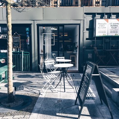 juiceboxatcargo's profile picture. Organic Juice | Great Coffee | Breakfast | Wapping Wharf, Bristol. Open Tues - Sun 🍉☕️🌱