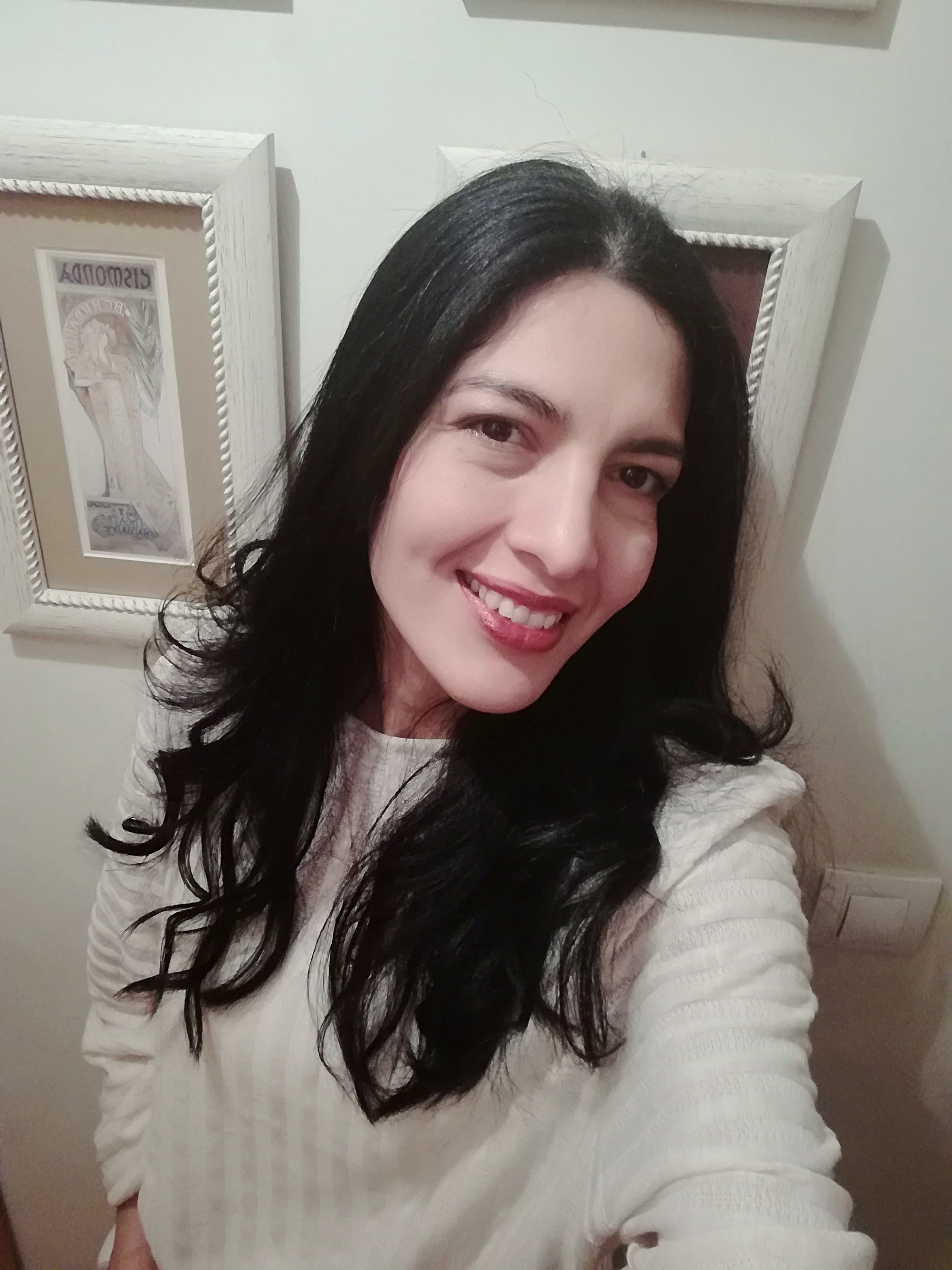 StyleGilmar's profile picture. Teacher/PhD student. UCM/Fashion girl/mom of 3.🇻🇪🇪🇸