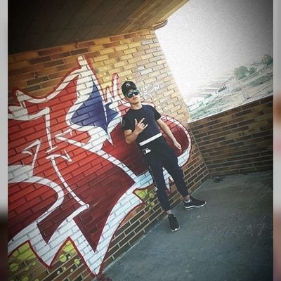 bichicomalo's profile picture. El díablo sabe más x viejo k x ser díablo 😈
