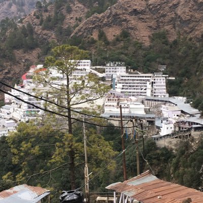 rajivsinghagra's profile picture. भारत देश की एक ही आवाज़,सबका साथ और सबका विकास🌹जाती तोड़ो धर्म जोड़ो 🌹Tweets are personal without prejudice of my right without legal issues.