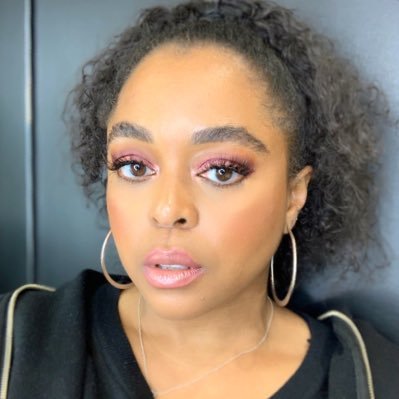 BeatsbyDreaMUA's profile picture. Atlanta based MUAƠ̴̴͡.̮Ơ̴̴͡