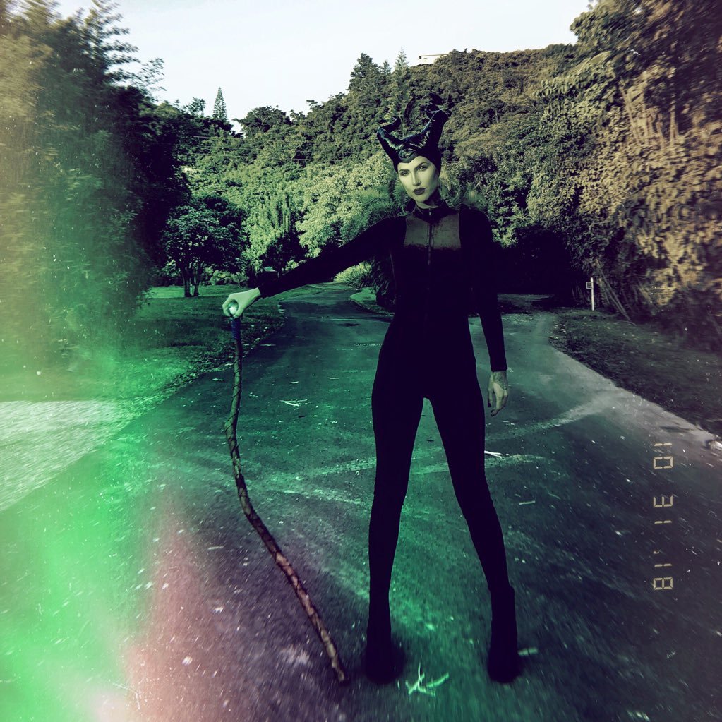 jahsss's profile picture. justalittlebittaPIXIEdust