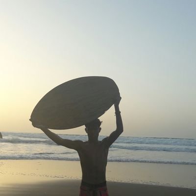 Mbarek03185968's profile picture. commercial