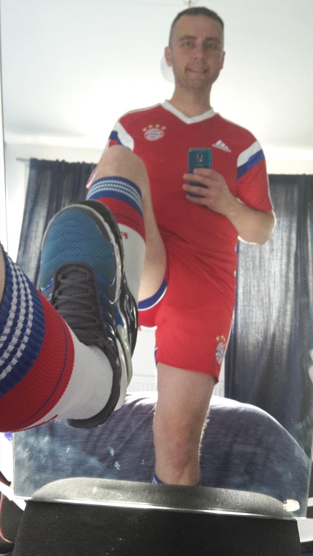 GearBossBob1's profile picture. Gay British #Findom Boss in Manchester https://t.co/Fjnir03E1a https://t.co/fQnSvbpcl2 'pay to chat' Only a buildup of trust first.Paypal nike_adidas_dom_uk@hotmail.com  
Cashapp £GearBossBob