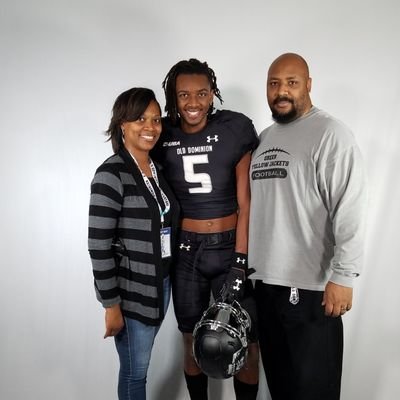 Clemson Football Class of '97 / Husband /Father of Braxton, Jaydon & Cory