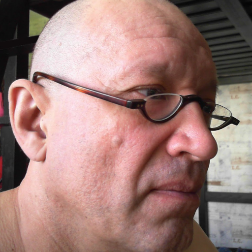 sirota's profile picture. Co-Founder at @Fotomagas