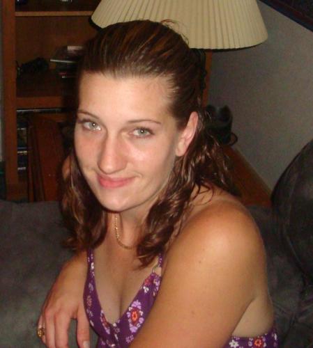 lovingmom530's profile picture. Hi, let's see a description of me Fun, loving, Busy, Creative. Stay at home mom trying to learn the life of blogging and making money.