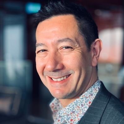 The Digital & AI Transformation Navigator 🧭
Co-founder & Chief Product Officer at merveilleux - Building #1 AI Product Development Platform