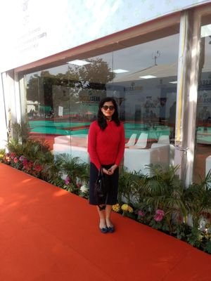 Proud daughter,wife & mommy, citizen of India...love ice creams & dark chocolates......