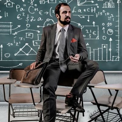 JFMBarahona's profile picture. Guionista, profesor, doctorando en #a11y en videojuegos, escritor y comunicador, Videojuegos, radio, cine, doblaje y actuación.