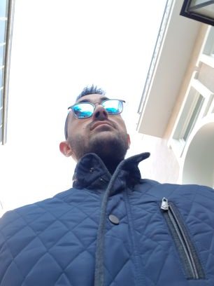 chrissiapla's profile picture. 