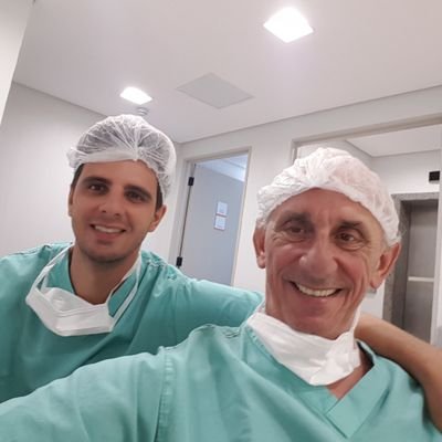 andresacco's profile picture. Médico  Cirurgião da cidade de Osasco