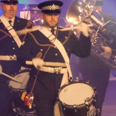 scvmclaren's profile picture. Husband and Dad to 4 kids, Proud McLaren+ Papaya member, Cheshire Constabulary Corps of Drums Drummer, Cheering loudly for McLaren to get back to the front.
