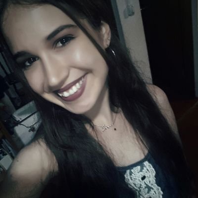 Soy una maquina de abrazos♡,Con una palabra bonita o una sonrisa me alegras el día,si me necesitas ahí estaré♡
Cancer ♋️,Good vibes ✌, Music my life ❤️