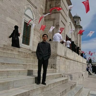 hashimi92441's profile picture. احب الصالحين ولست منهم...