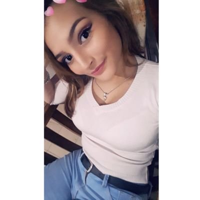 Aileeeeeeeeeeen's profile picture. 🦄🌼🌻🌺🌴🌾🍃
 
Snap Ailendiaz28👻