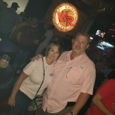 Happily married to my soulmate Buffy Roberts. outdoor enthusiast. Loving and faithful husband. Donald Trump supporter. MAGA! 2020 Veteran U.S. Navy Seabees.