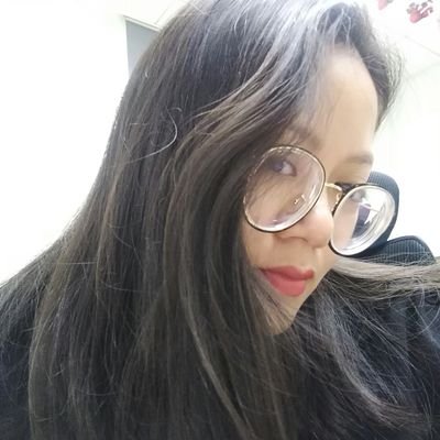 826380838Vicky's profile picture. 