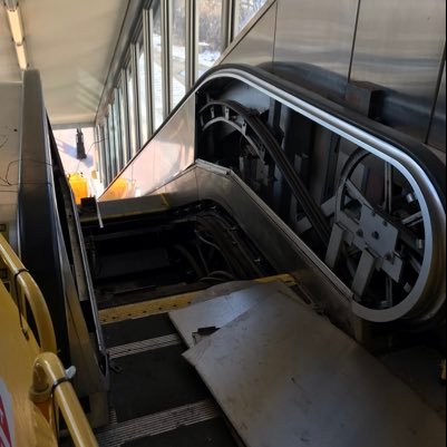 Just a poor little escalator hoping to work some day. Communicating the fun nightmare that is @NJTransit. For Media: U r welcome to use posts w/credit