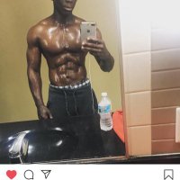 Fresh_HD (@twosickwidit) 's Twitter Profile
