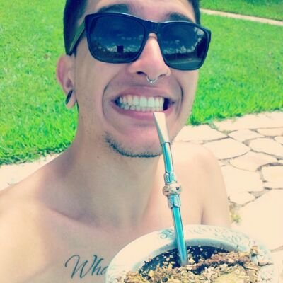 (Ele,dele)
Brasileiro
Doutor em Física
(He, his)
Brazilian
Doctor in Physics
