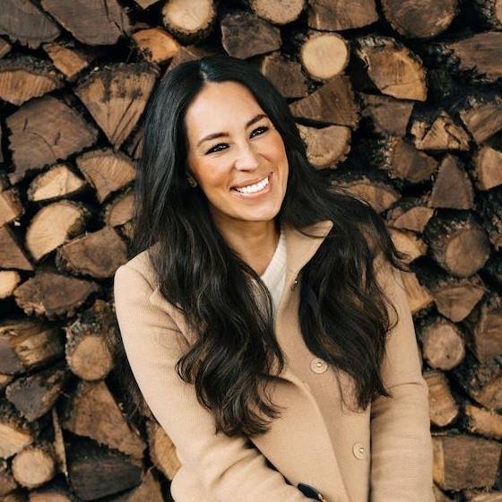 This is a Fanpage for the one and only Joanna Gaines. Joanna is a television host of HGTV's 