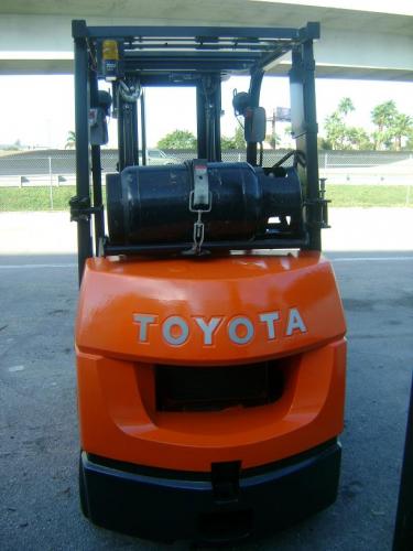 Vendemos montacargas usados y nos specializamos en Toyota