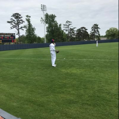 Class of 2022 Dbatelite #2 student athlete 📚⚾️‼️