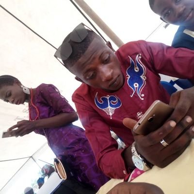 Fun addict,sport man and political analyst...