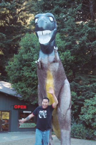 ChesterCopperpo's profile picture. Just in the middle of things....and you?