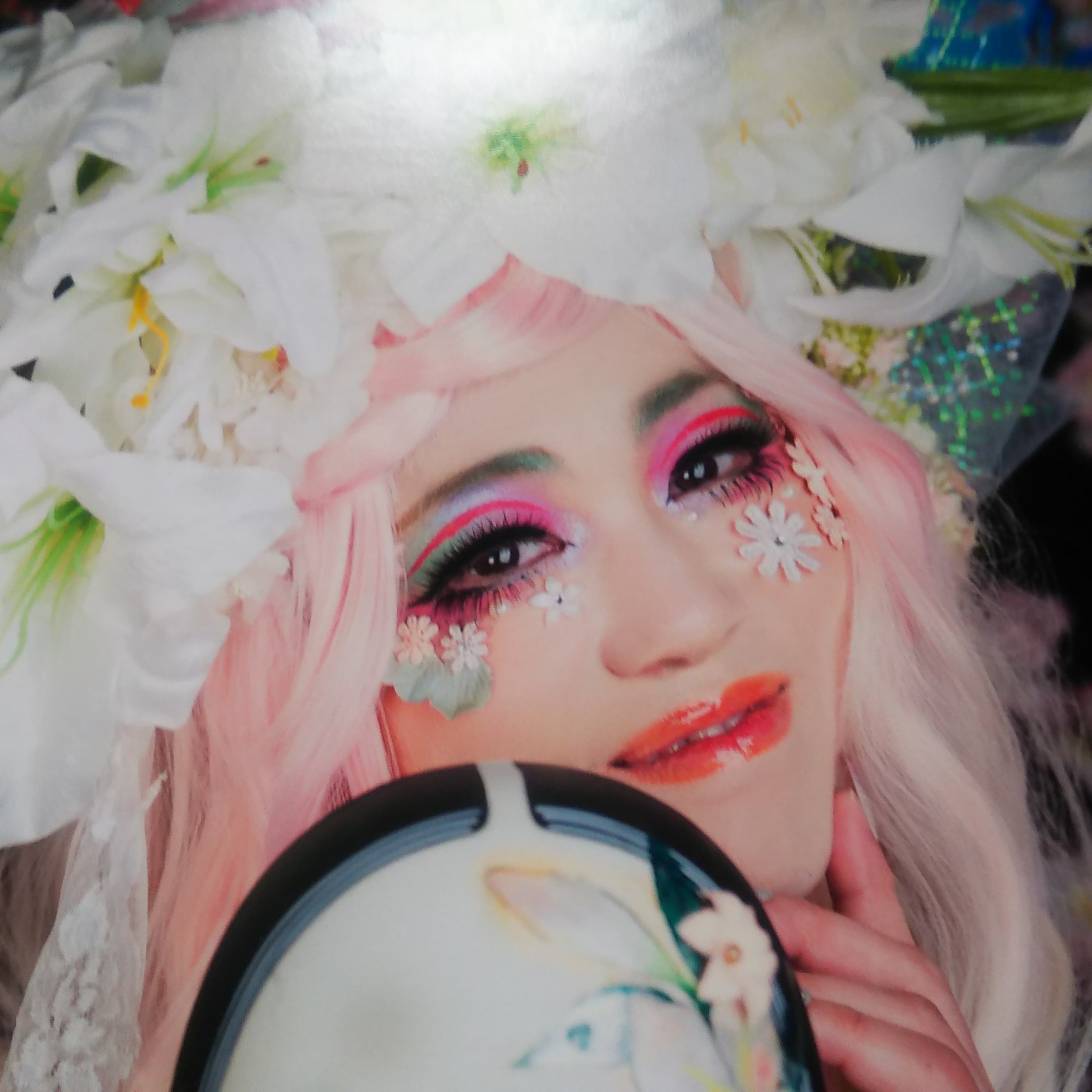 agnes84152054's profile picture. 中途半端ヲタで厨二病をこじらせて今に至っております
青空にも出没 misakiy@bsky.social