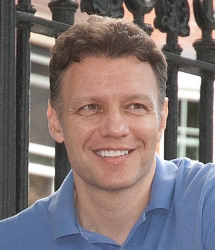 Private tour guide in Boston, children’s book author, & marketing guy. Passionate about health, fitness, & plant-based nutrition. Teach ALL of American history.
