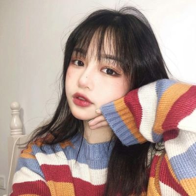 𝘪 𝘢𝘮 𝘢 𝘮𝘰𝘵𝘩𝘦𝘳 𝘰𝘧 𝘧𝘪𝘷𝘦 𝘬𝘪𝘥𝘴 𝘤𝘢𝘭𝘭𝘦𝘥 𝘵𝘹𝘵. // @sparklynx