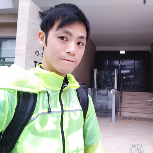 Front (mostly) end developer and early startup founder