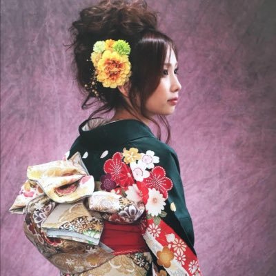 MH5WrBwQ9eH95vA's profile picture. 私をだれだと心得る？