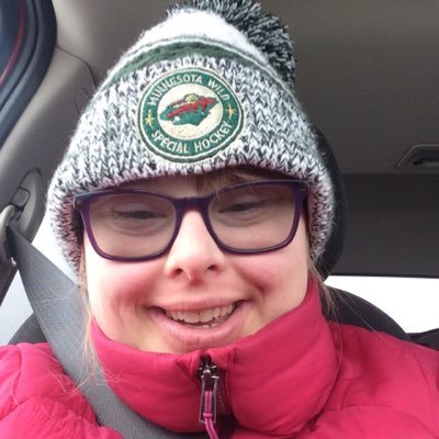 MarieBretzman's profile picture. Professional Artist