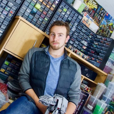 Hey this is Kris from Krisproductions :D I build Huge Star Wars Creations, such as massive battle scenes and bases from the Clone wars.