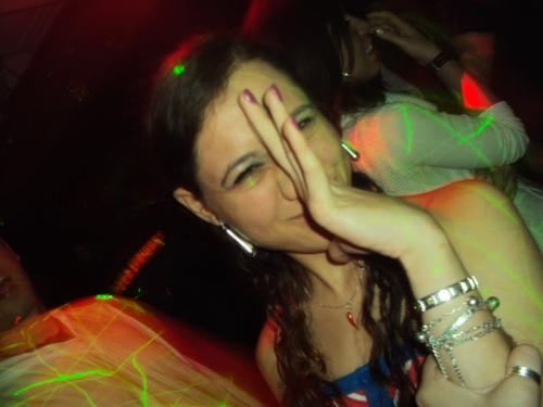 Carinha de menininha...Pensamento de Mulher!Apaixonada pela vida e apreciadora de uma boa Musica...;)