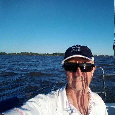 LeoGardil's profile picture. ⛵⛵⛵#SoftwareLibre//⛵⛵
Cuando surja la rabia o el resentimiento,toma aire profundamente y repite esto:
No pienses, Observa