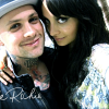 Ңεγ! I'm Nicole Richie!I enjoy shopping,spending time with family.don't piss me off either.I'm also single