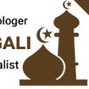 Baba khan Bangali is the world famous astrologer who can solve most of the problems of the people. There are many those who come to him with their problems.