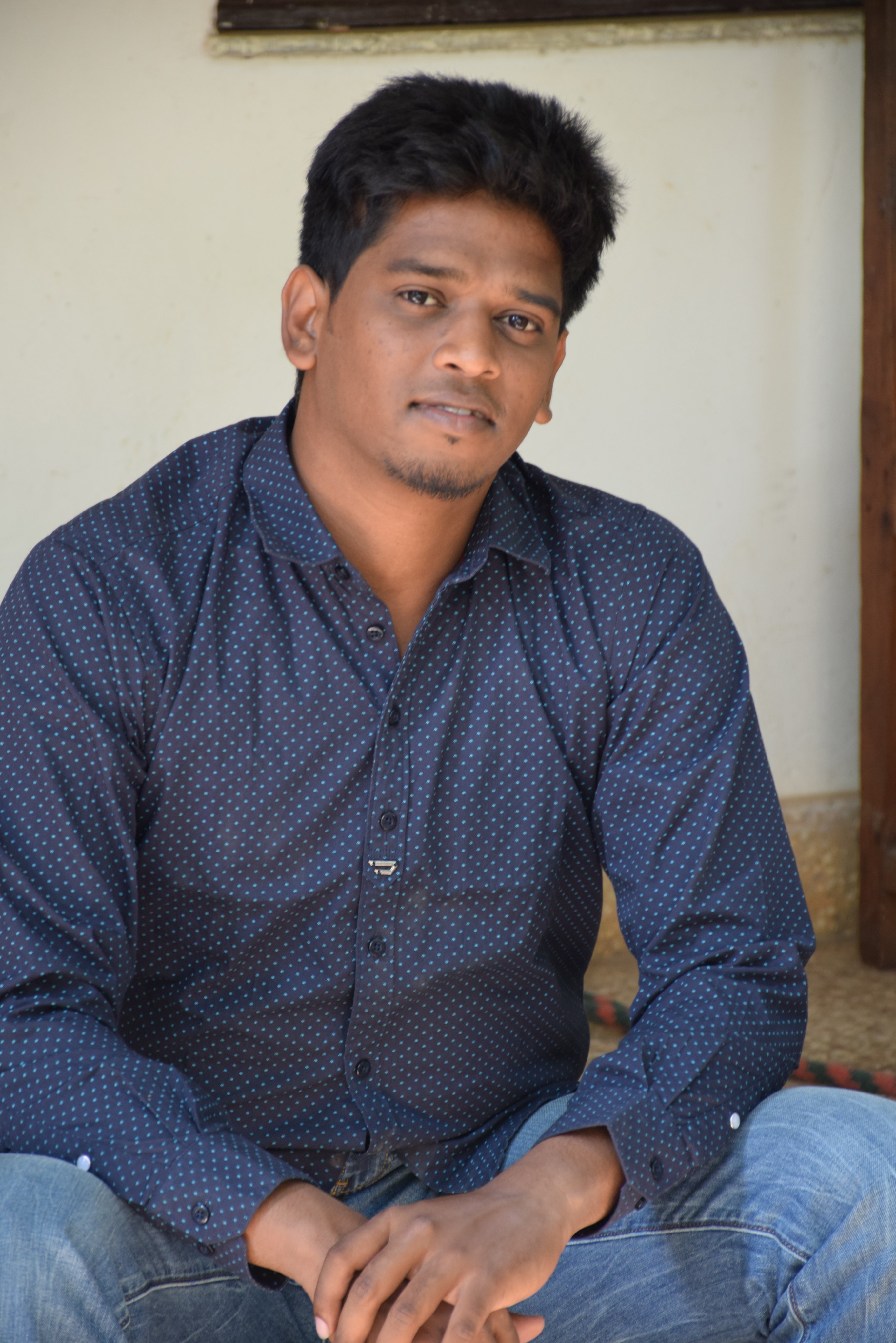 JonathanKachhap's profile picture. convince | Travel | explore | Repeat