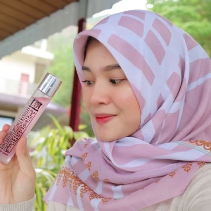 RioChrist1's profile picture. Bisnis