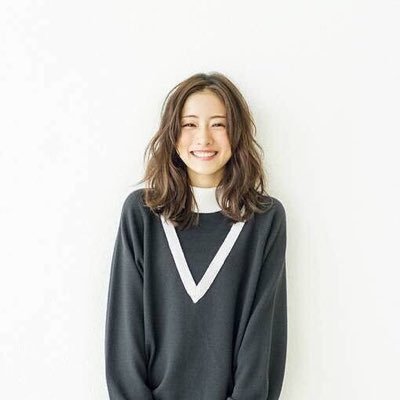 98’s / 63kgから50kgの-13kgの減量に成功✨ / 継続力がない・結果が出てこない・挫折を繰り返す・オシャレが楽しめない。そんな昔の私と同じ悩みを持つ子を救いたい /