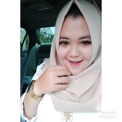 niamdf23's profile picture. 👩‍⚕ Bidan Muda💉
🏥 RSUD Tidar Kota Magelang
📍 Magelang - Jawa Tengah
