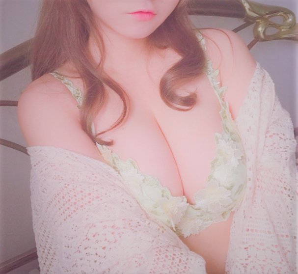 1Ono11O's profile picture. オフ会とかしてみたいです♬セフレさんもできるかな(๑╹ω╹๑)？？
#裏垢女子
#セフレさん
#かまちょ
#オフ会